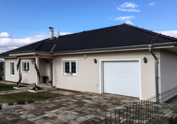 Largo 122 - montovaný dom - bungalov do L